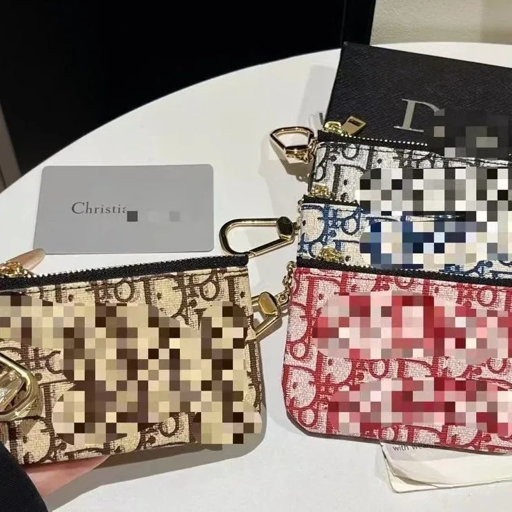 Seller listing image for Coin and card pouch