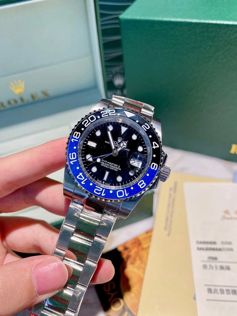 Stored item-linked frame for GMT-Master 40 mm path A