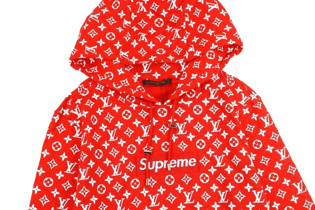 Stored QC frame for All-over logo hoodie